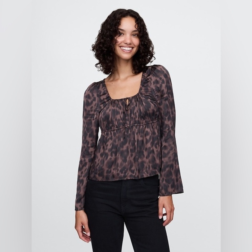 Gap Leopard Print Long Sleeve Top Size Small Tall